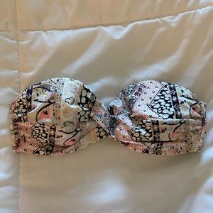 Victoria’s Secret swimsuit top